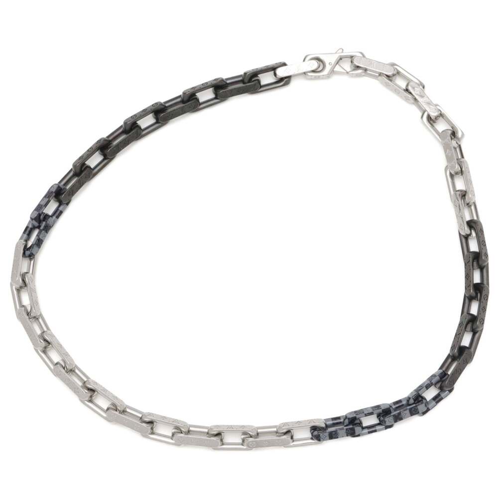 LOUIS VUITTON Black Monogram Necklace - Picture 3 of 6